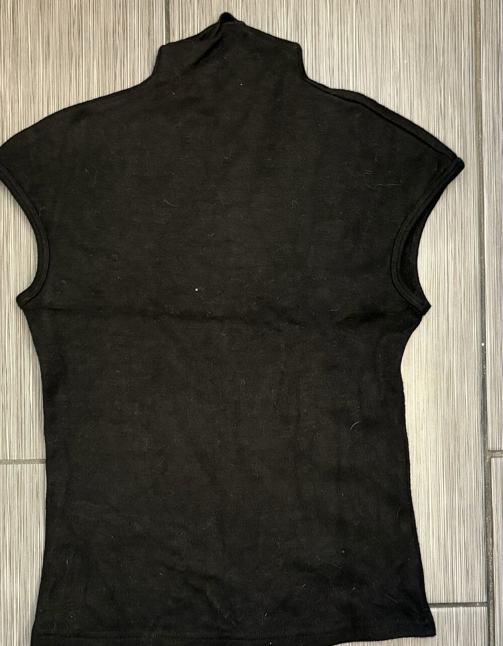 OGL Sleeveless High Neck Sweater Women’s Medium Black Classic Career